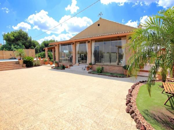 Casa o chalet independiente en Calle Acequia Nueva, Formentera del Segura photo 1