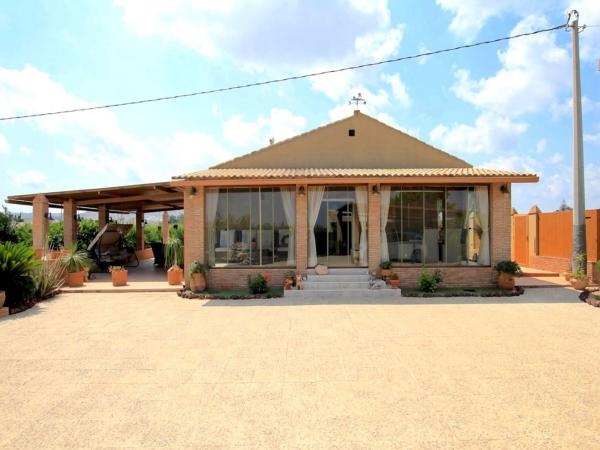 Casa o chalet independiente en Calle Acequia Nueva, Formentera del Segura thumbnail 1