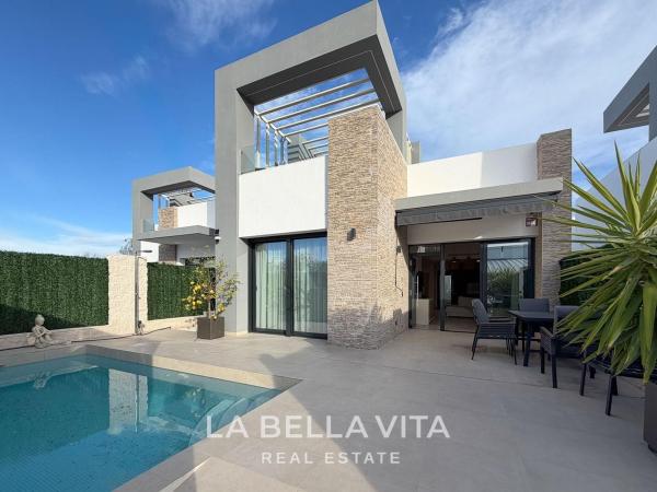 Casa o chalet independiente en Calle Infanta Leonor, 33, San Fulgencio photo 1