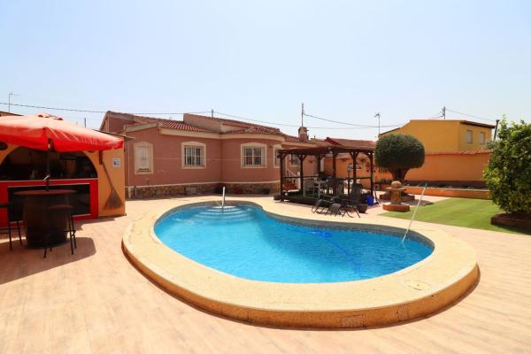 Chalet pareado en Benijofar photo 1