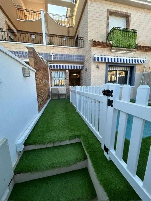 Продажа таунхауса в Chalet adosado en Avenida de Europa, 27, El Mojón, Pilar de la Horadada , Пилар де ла Орадада photo 3