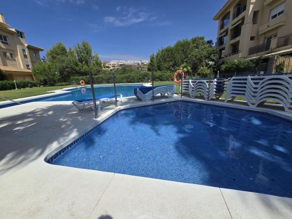 Venta de piso en Piso en Calle Huelva de Calahonda, Sitio de Calahonda, Mijas, Mijas
 photo 1