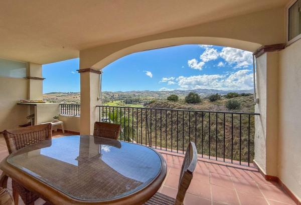 Sale of flat in Piso en Calle Hinojo de la Torre, Mijas Golf, Mijas, Mijas
thumbnail 2
