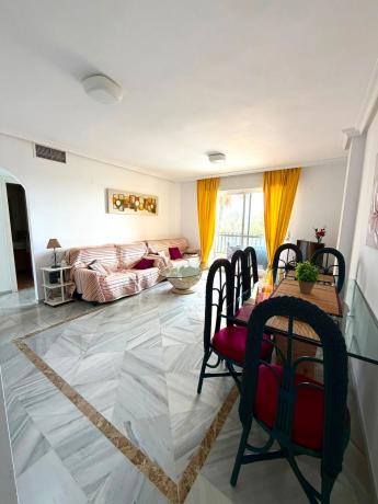 Venta de piso en Piso en Calle Rio Danubio, 2, Rodeo Alto-Guadaiza-La Campana, Marbella, Marbella
thumbnail 3