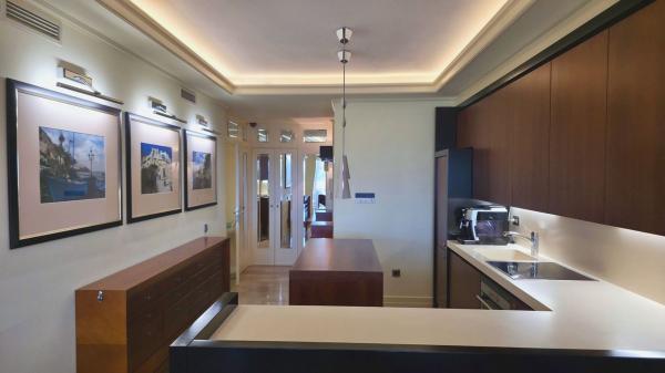 Venta de piso en Piso en Urbanización Balcones de Sierra Blanca, 36, Sierra Blanca, Marbella, Marbella
thumbnail 3