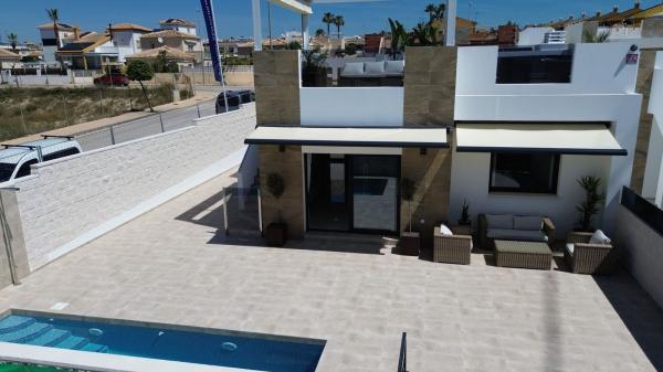 Casa o chalet independiente en Calle Rosales, 72 b, San Fulgencio photo 2