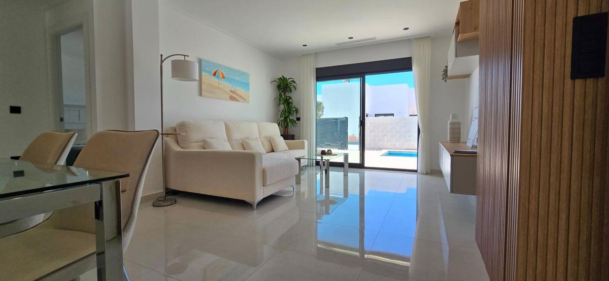 Properties for sale and rent in Spain photo 3