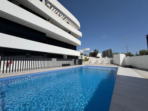 Chalet adosado en Calle Serra Gelada s/n, Urbanizaciones, Guardamar del Segura photo 4