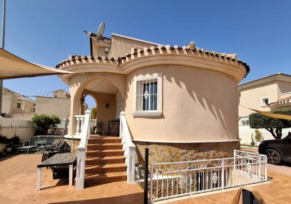 Casa o chalet independiente en Centro de la Ciudad Quesada, Rojales thumbnail 1