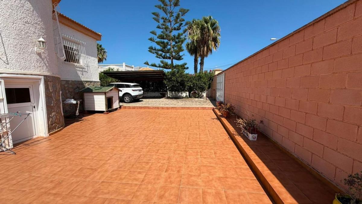 Propiedades en venta y alquiler en España photo 4