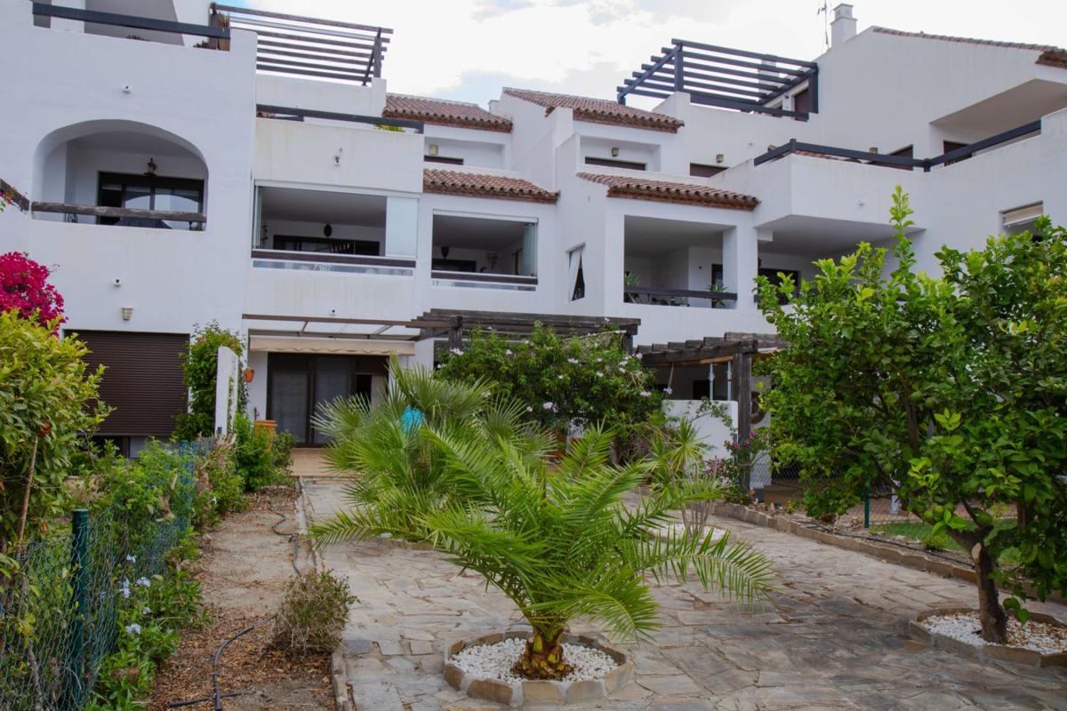 Venta de piso en Piso en Calle Casares Golf Garden, 3, Casares Golf - Casares del Sol, Casares, Casares
photo 2
