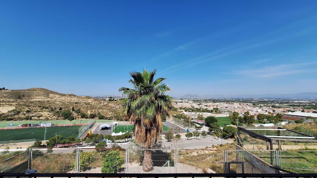 Properties for sale and rent in Spain photo 5