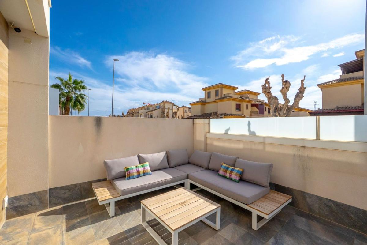 Продажа отдельного шале в  Casa o chalet en Calle Boyero s/n, Zona Pueblo, Pilar de la Horadada, Пилар де ла Орадада photo 4
