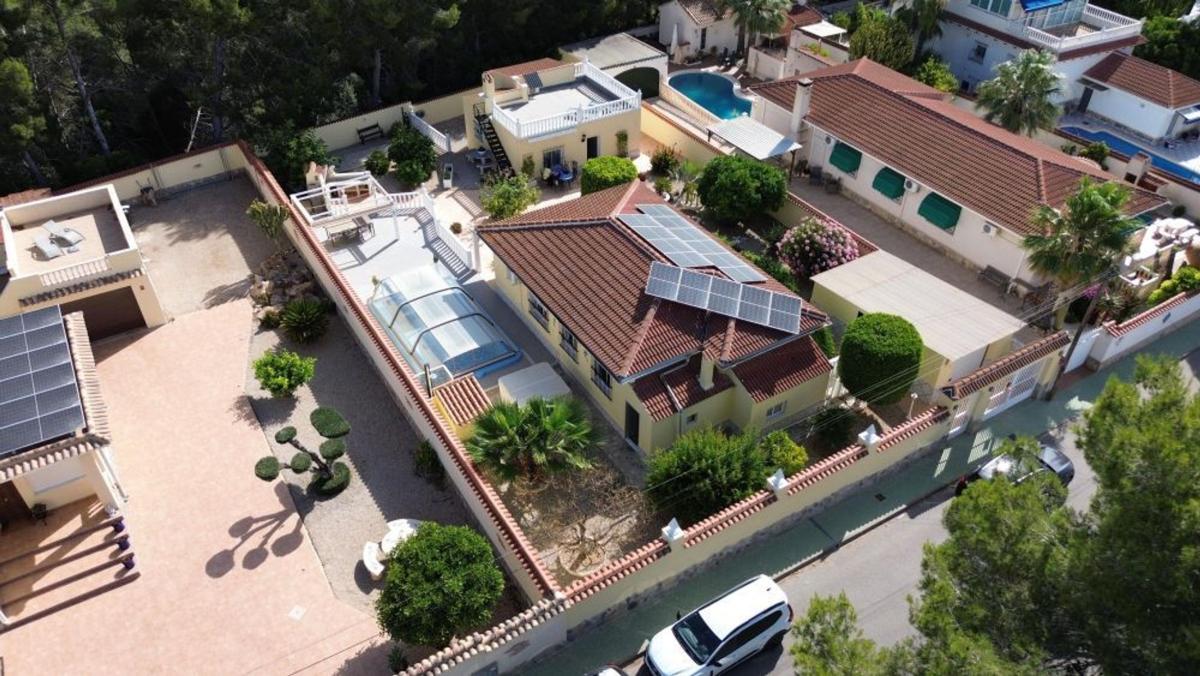 Propiedades en venta y alquiler en España photo 1
