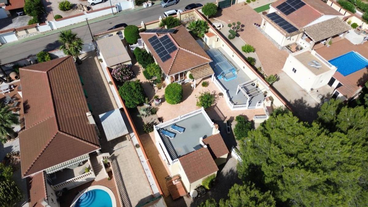 Propiedades en venta y alquiler en España photo 2