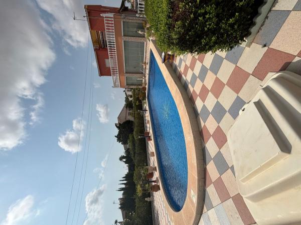 Casa o chalet independiente en Ortiz, 17, La Siesta - El Salado - Torreta, Torrevieja thumbnail 3