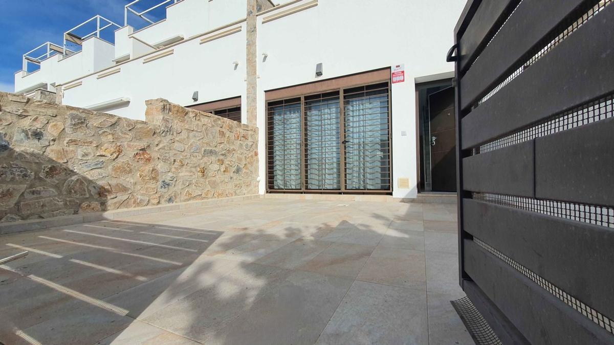 Propiedades en venta y alquiler en España photo 2