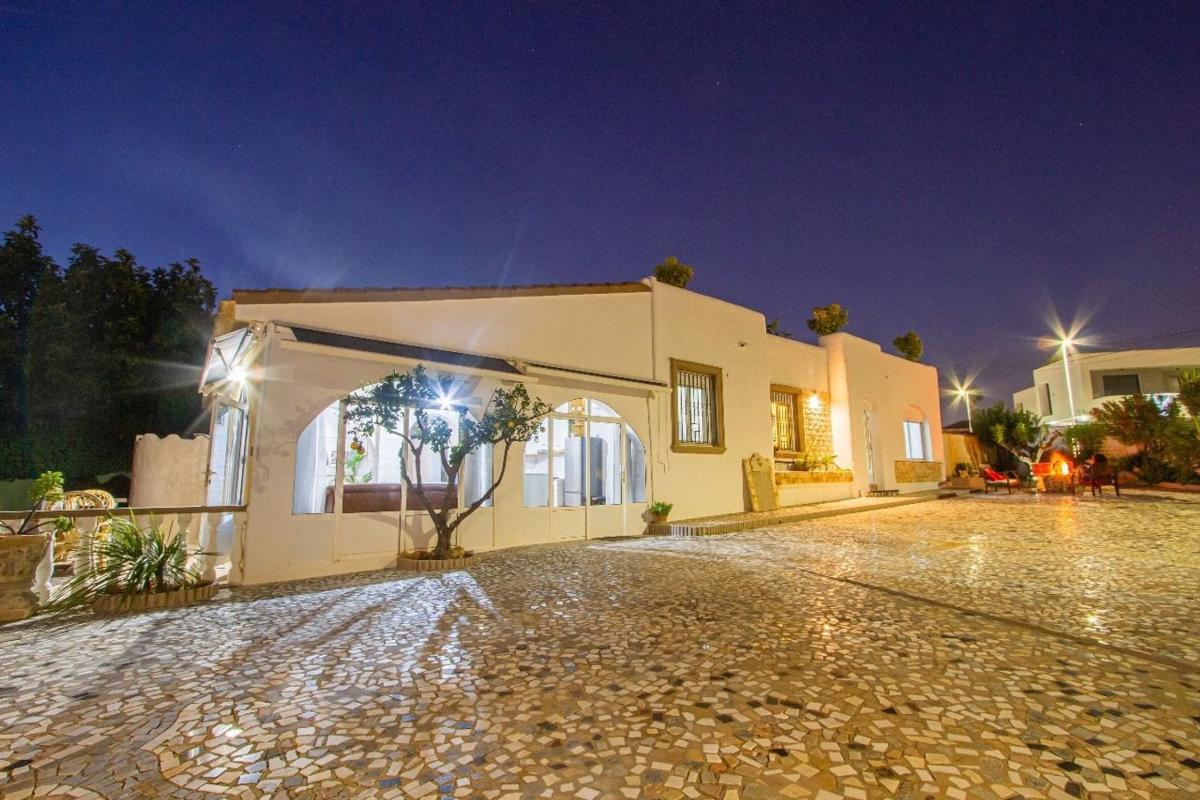 Properties for sale and rent in Spain photo 2