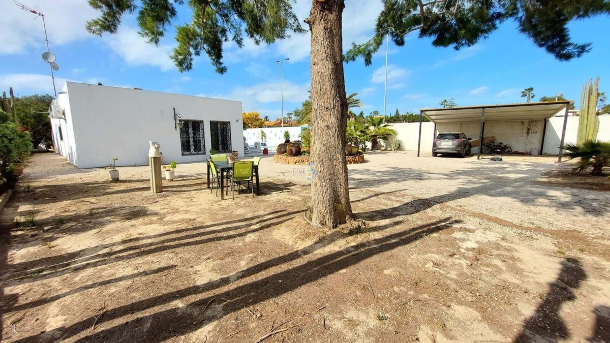 Properties for sale and rent in Spain photo 1