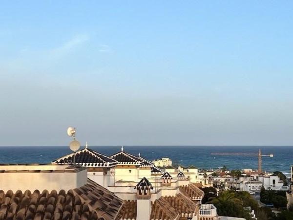 Chalet adosado en Torreblanca, Torrevieja photo 1