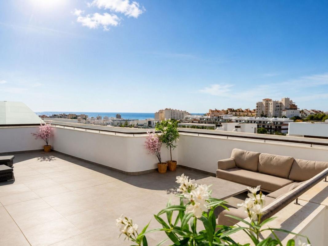 Venta de piso en Piso en Hungria, Huerta Nueva, Estepona, Estepona
photo 2