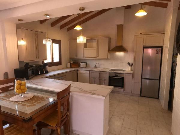 Chalet wolnostojący na sprzedaż w  Casa o chalet en Algorfa, Algorfa photo 4