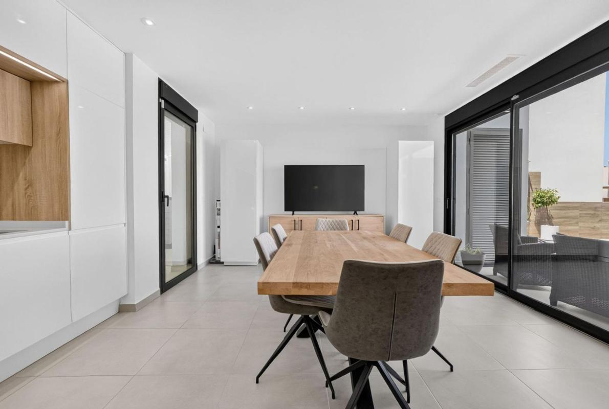 Properties for sale and rent in Spain photo 4