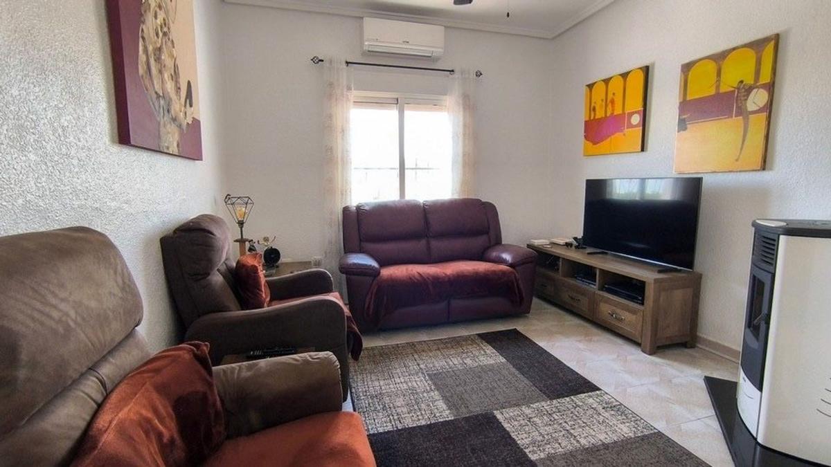 Properties for sale and rent in Spain photo 2