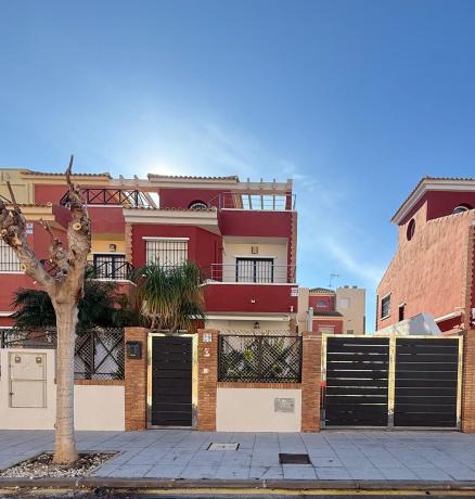 Chalet adosado en Calle Margarita Mojón, 29, El Mojón, Pilar de la Horadada thumbnail 1