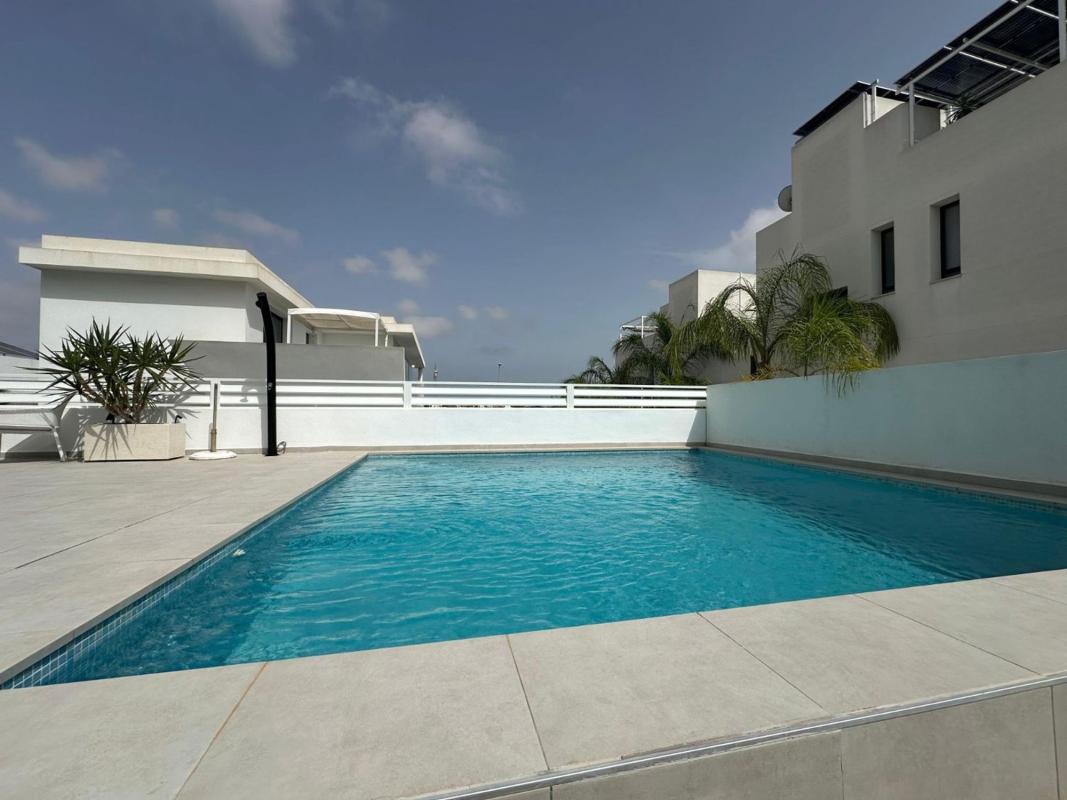 Properties for sale and rent in Spain photo 4