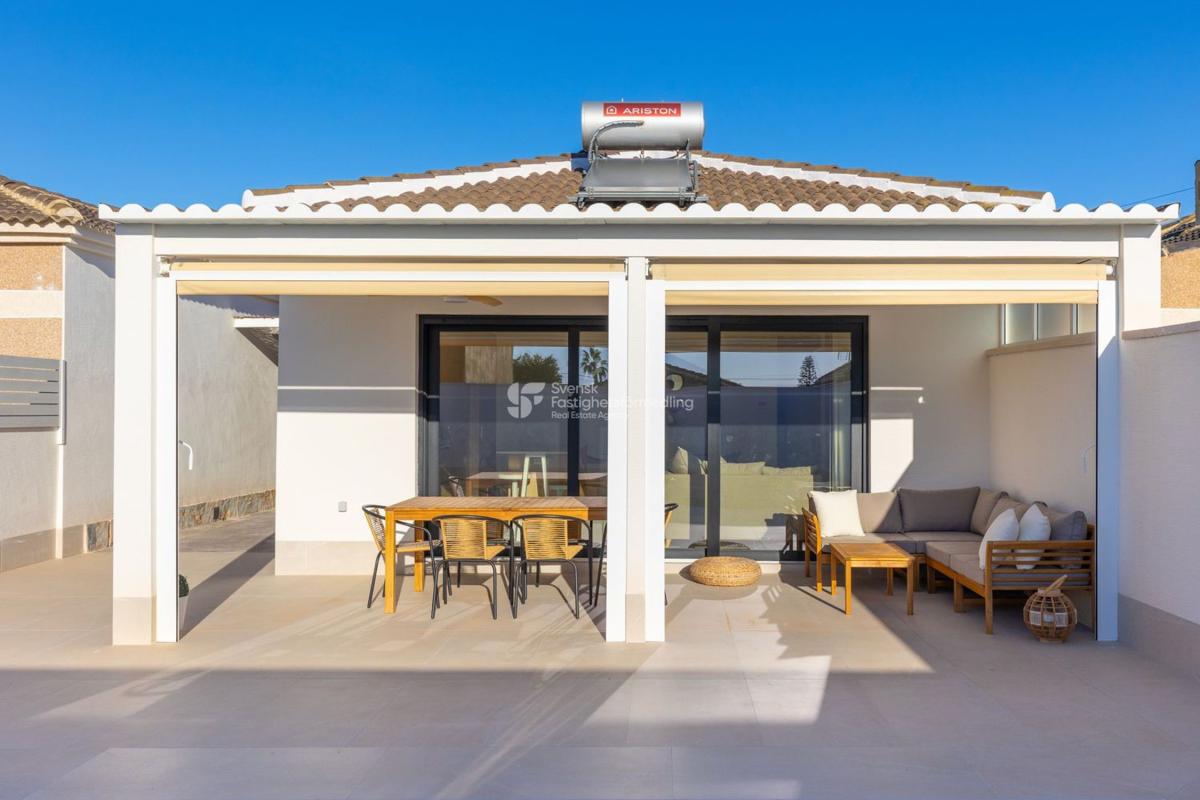 Properties for sale and rent in Spain photo 5