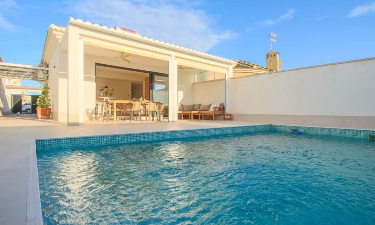 Properties for sale and rent in Spain photo 4