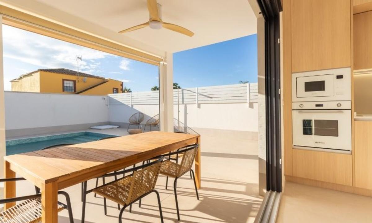 Properties for sale and rent in Spain photo 5