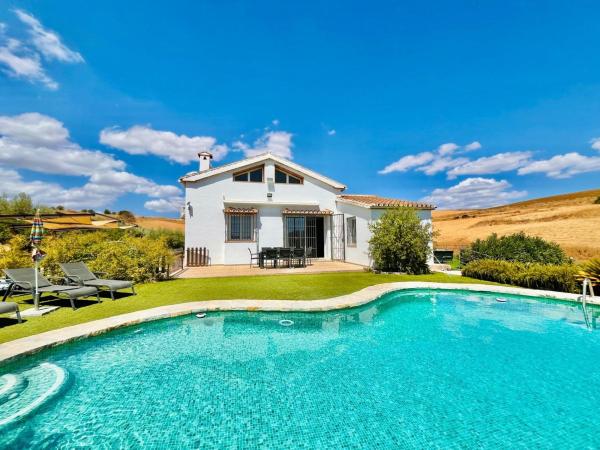 Casa o chalet independiente en Coin photo 1