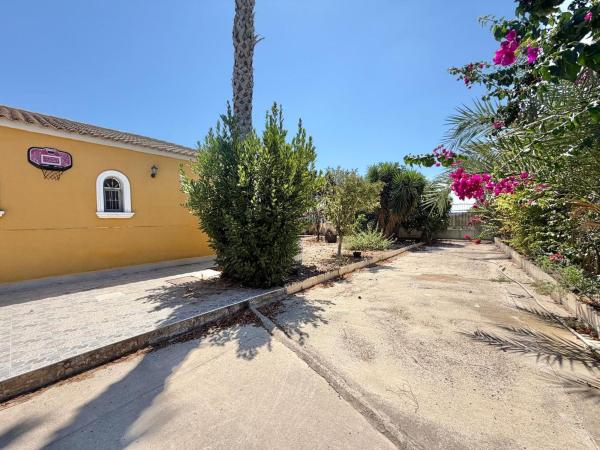 Casa o chalet independiente en Sta. Agueda, Catral thumbnail 2