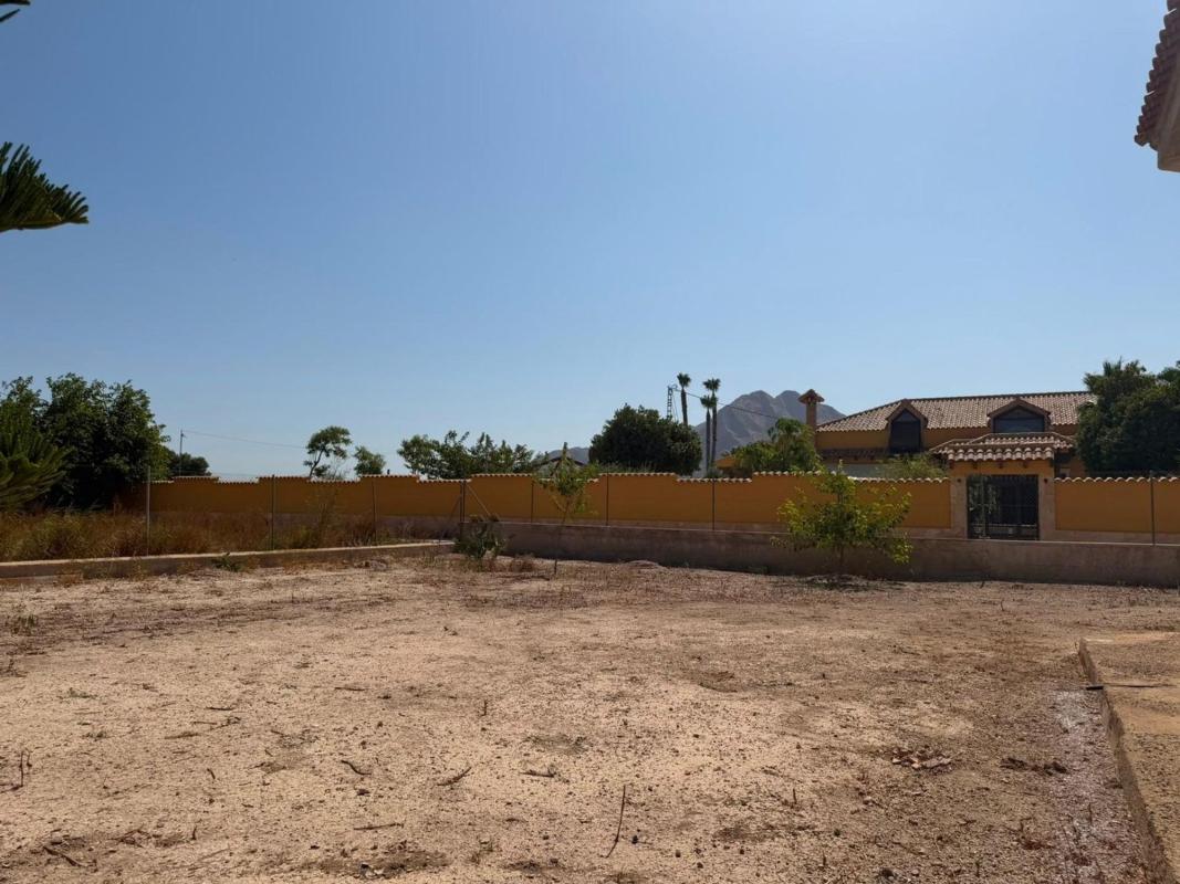 Properties for sale and rent in Spain photo 2