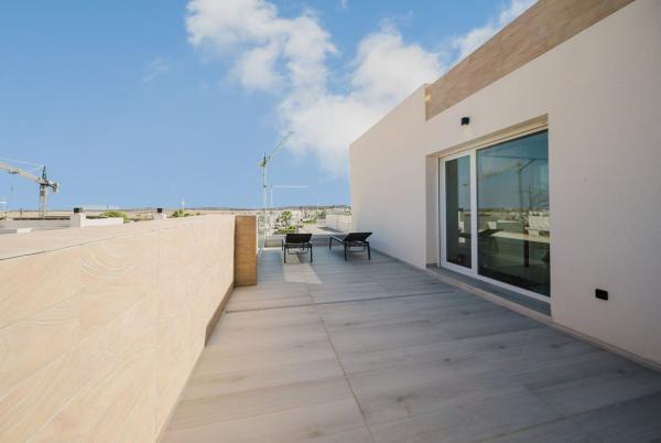Chalet adosado en Calle Dolores, Algorfa photo 4