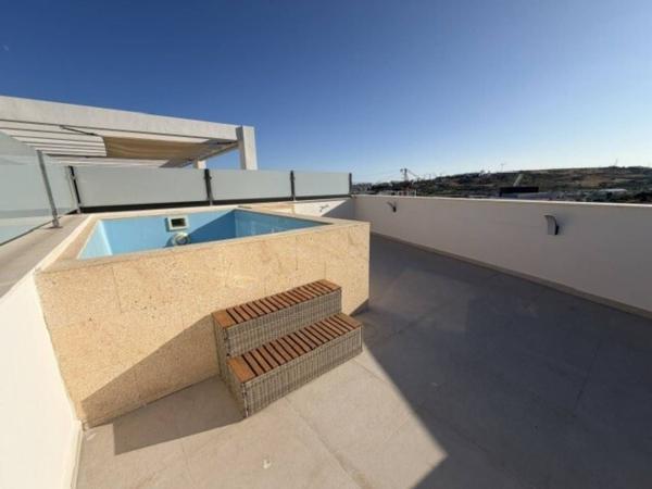 Ático en venta en  Ático en Calle José Echegaray, Zona Calvario, Estepona, Estepona photo 2