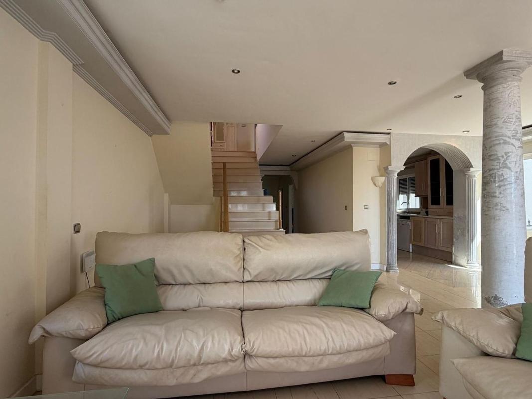 Properties for sale and rent in Spain photo 4