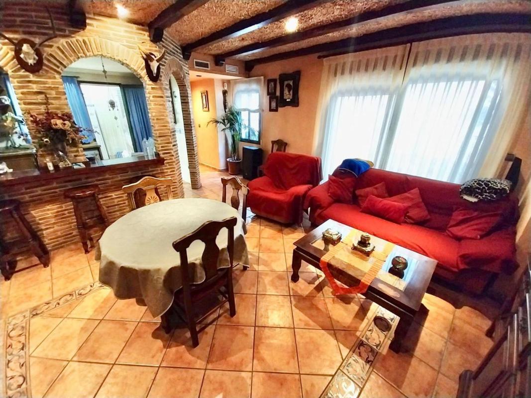 Properties for sale and rent in Spain photo 5