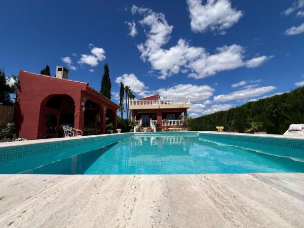 Продаётся загородный участок в  Finca rústica en Dolores , Долорес photo 1
