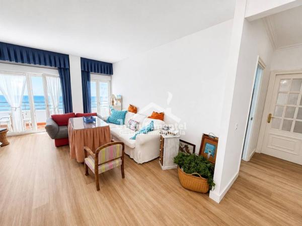 Sale of flat in Piso en Pasaje Victoria, 3, Puerto de Estepona, Estepona, Estepona
photo 1