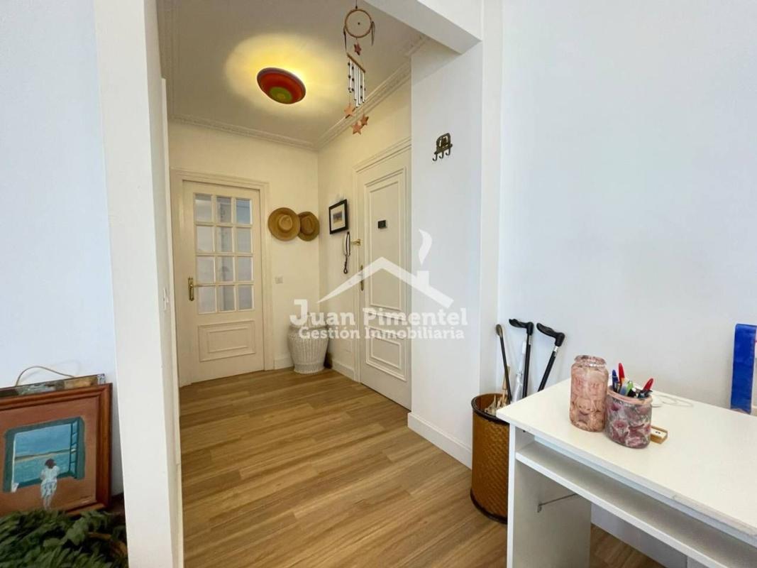 Venta de piso en Piso en Pasaje Victoria, 3, Puerto de Estepona, Estepona, Estepona
 photo 4