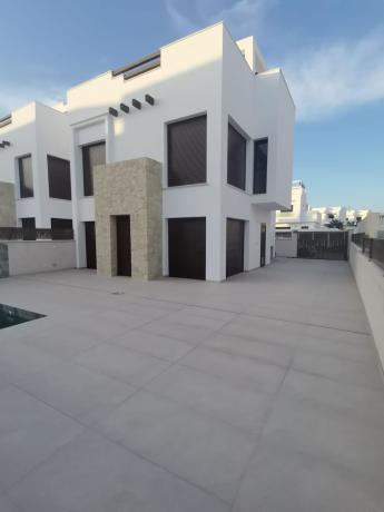 Casa o chalet independiente en Calle la Herrada, Los Montesinos thumbnail 1