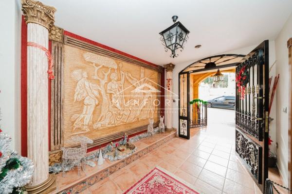 Частный шале на продаже в  Casa o chalet en Zona Pueblo, Guardamar del Segura, Гуардамар-дель-Сегура photo 1