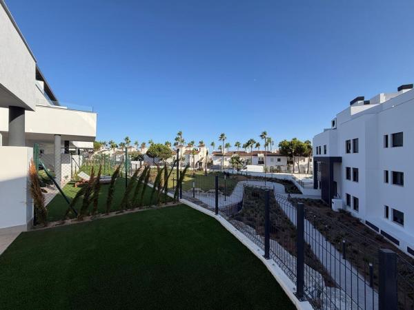 Venta de piso en Piso en Calaburra - Chaparral, Mijas, Mijas
 photo 1