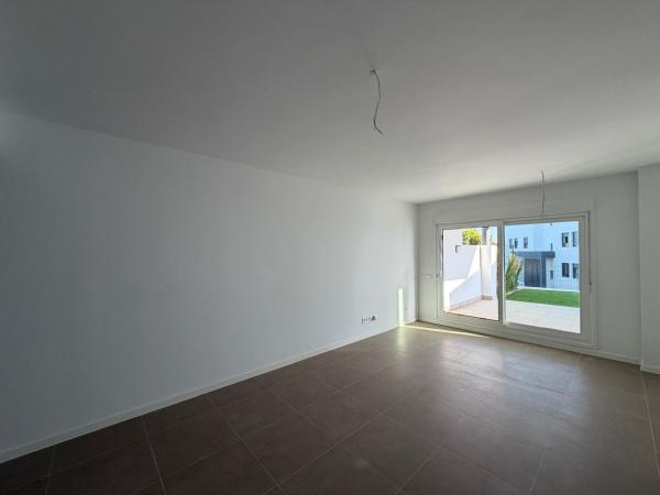 Venta de piso en Piso en Calaburra - Chaparral, Mijas, Mijas
 photo 4