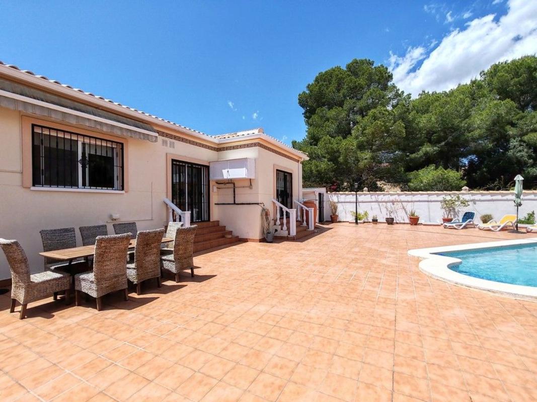 Propiedades en venta y alquiler en España photo 5