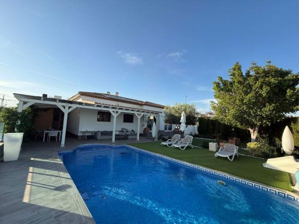 Casa o chalet independiente en Calle Olof Palme, San Fulgencio photo 1