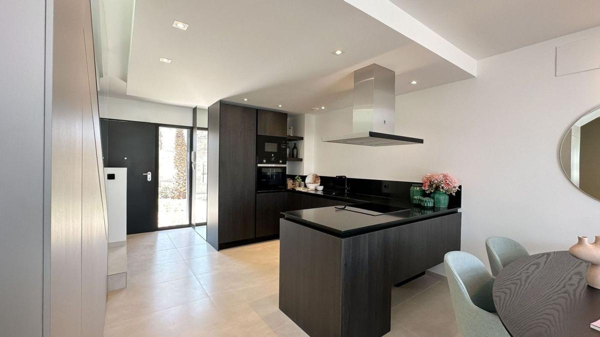 Продажа таунхауса в Chalet adosado en Algorfa , Алгорфа photo 2